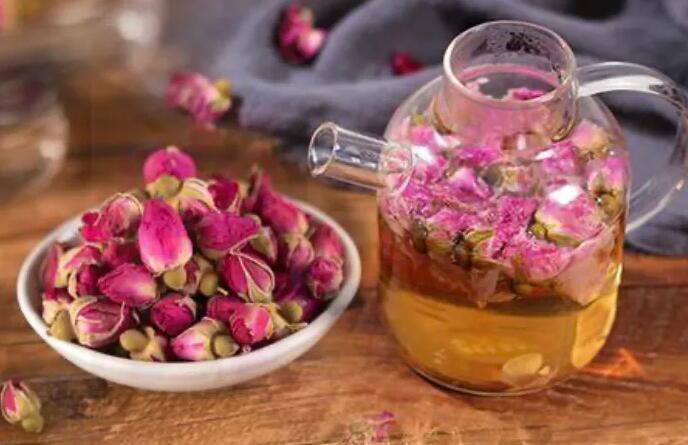 玫瑰花茶为很多人所喜爱,泡玫瑰花茶的水温多高为宜