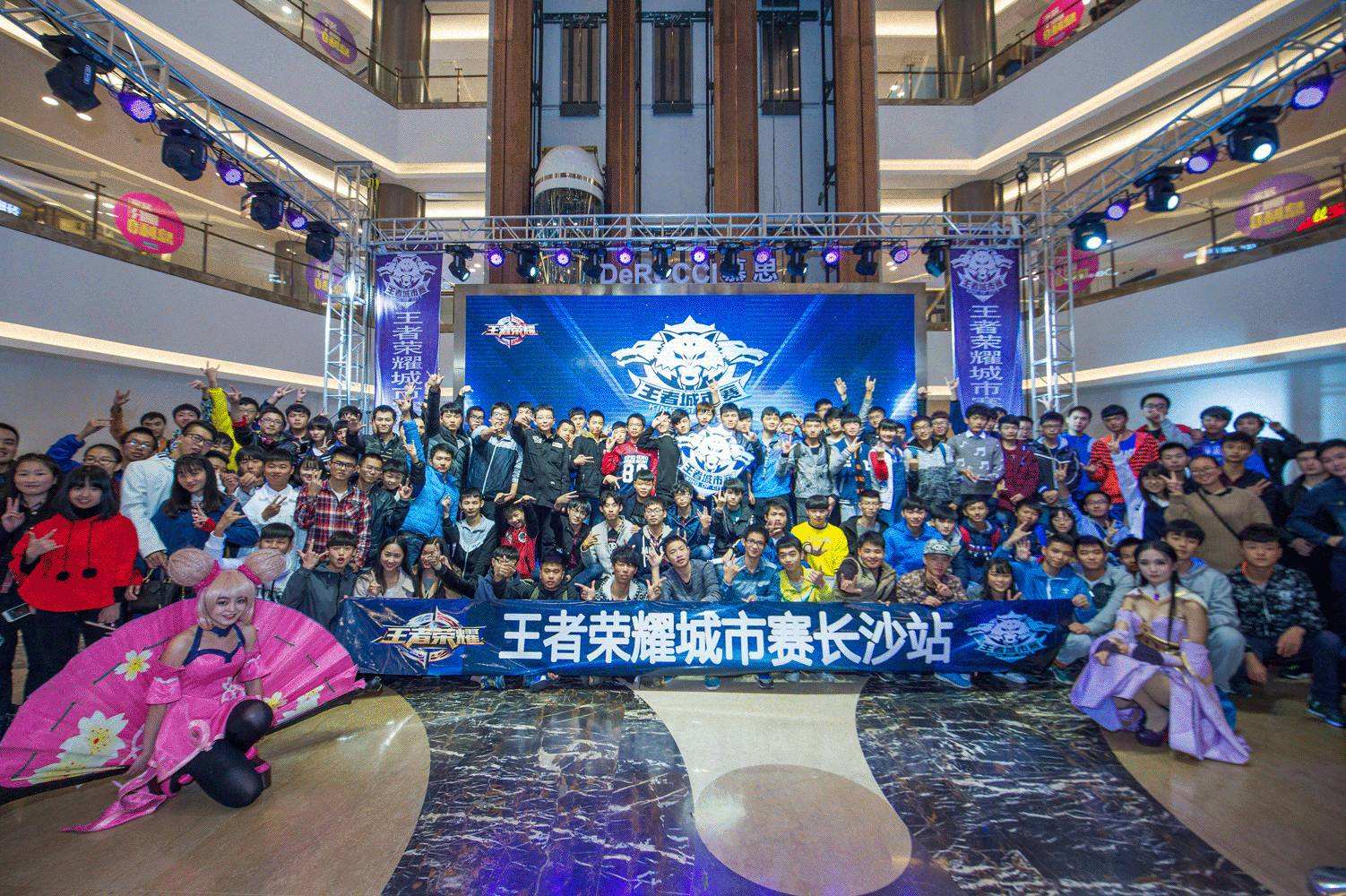褒贬不一《王者荣耀》早已不仅仅是游戏 